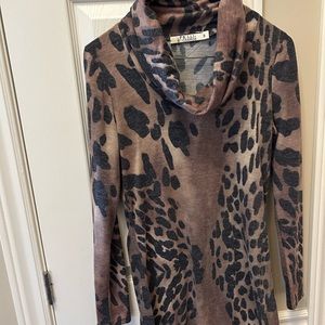 Ladies tunic sweater